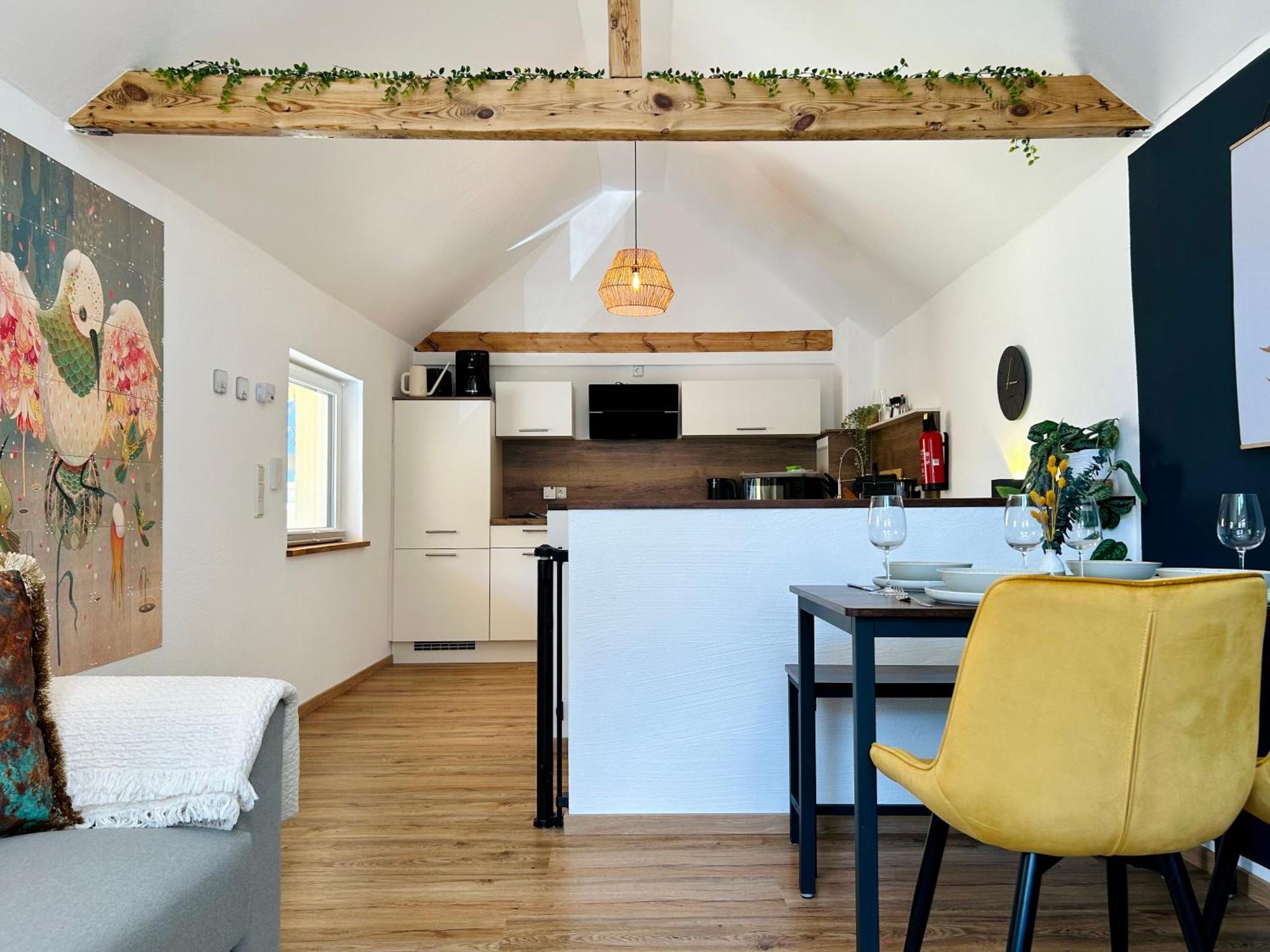 Kolibri - Design Maisonette - Nintendo Switch, Streaming, Bikestore, E-Wallbox Marburg Экстерьер фото